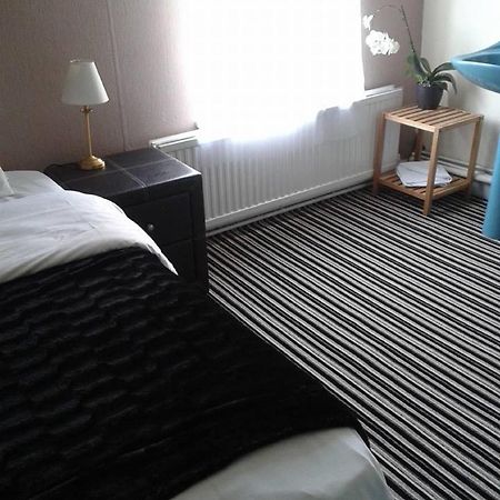 Amber Guesthouse Дерби Номер фото