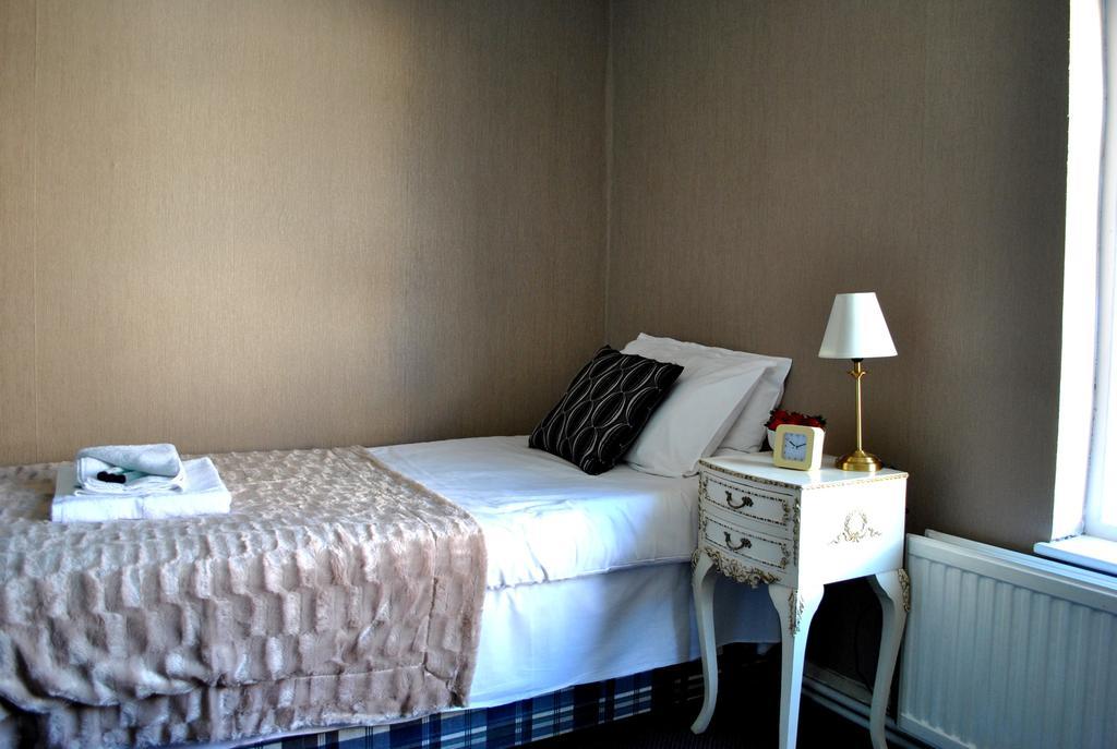 Amber Guesthouse Дерби Номер фото