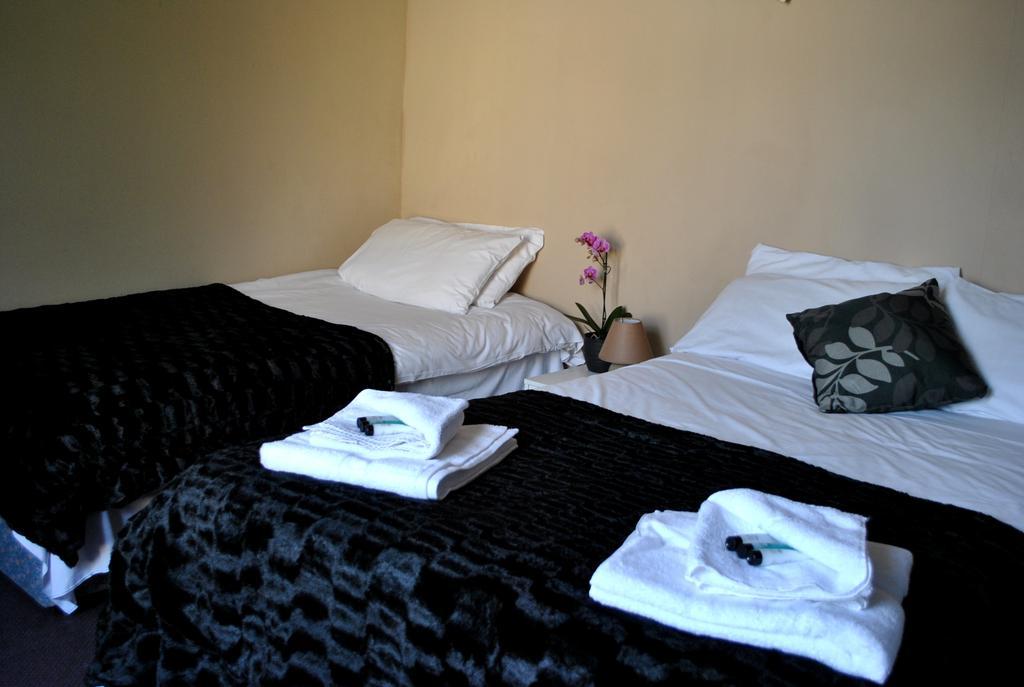 Amber Guesthouse Дерби Номер фото